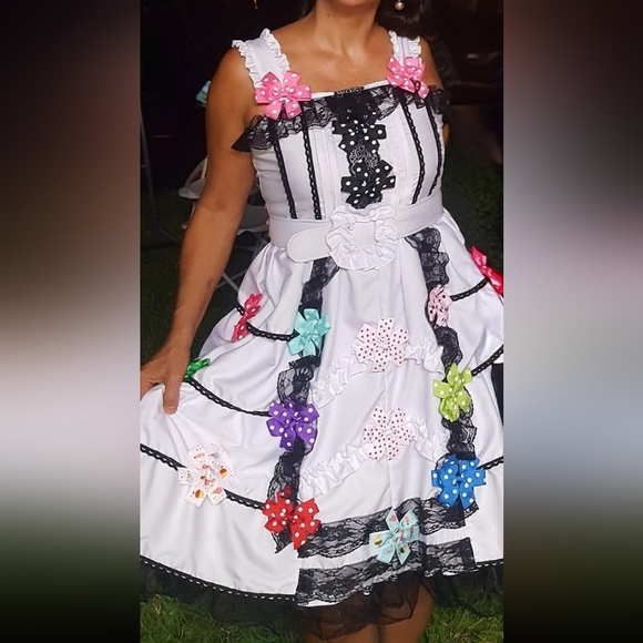 32 Like New 3.5" Clip On Bows Pinwheel Only $1.50 Each. - Picture 10 of 10